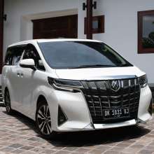 Rik 4190 - Luxury Car Rental Bali Indonesia